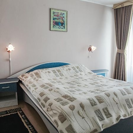 Sary Arka Hotell Pavlodar Eksteriør bilde