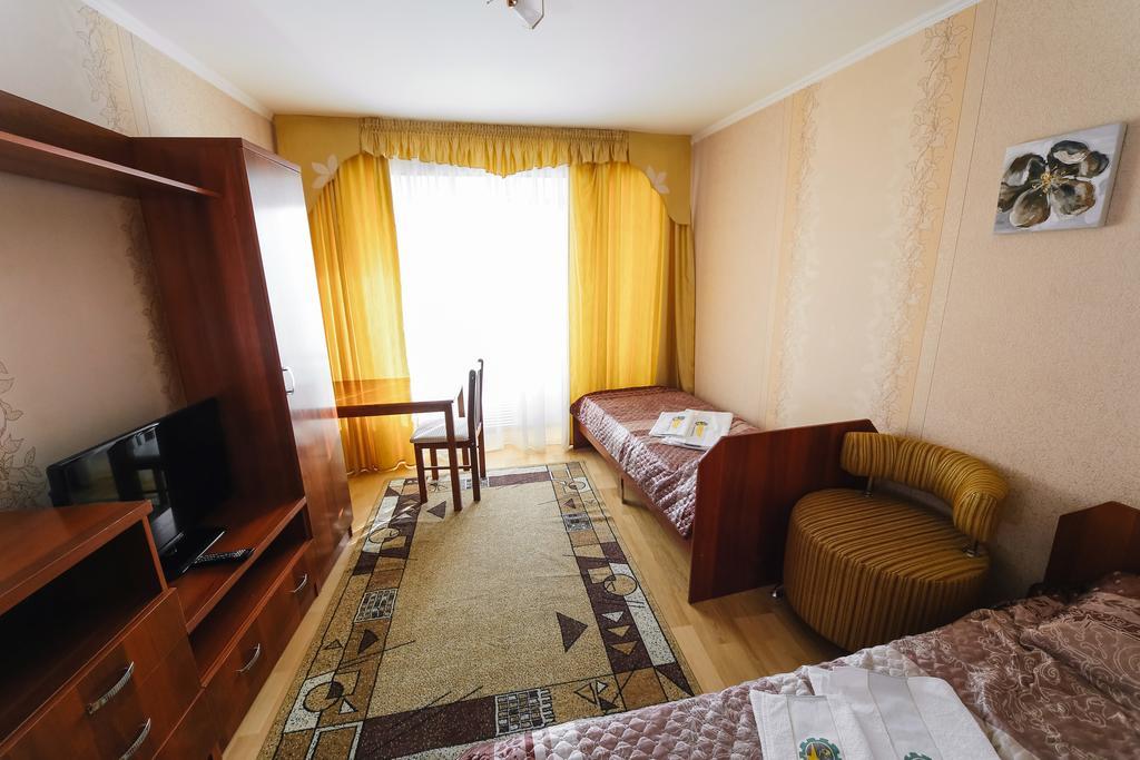 Sary Arka Hotell Pavlodar Eksteriør bilde
