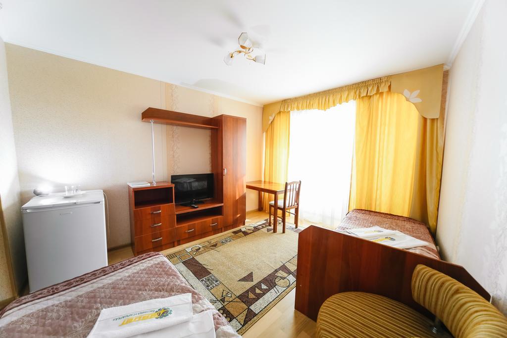 Sary Arka Hotell Pavlodar Eksteriør bilde